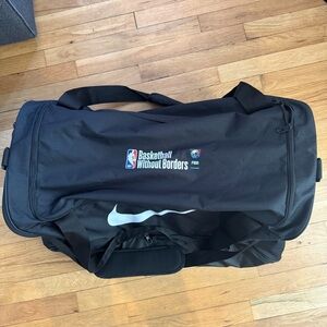 NIKE Basketball Without Borders Black Duffel Bag 95L